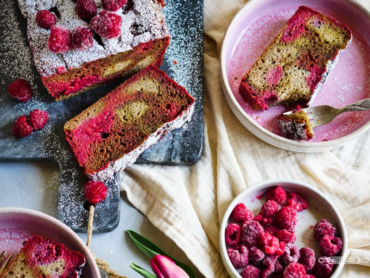 Saftiger Himbeer-Rote Bete Kuchen mit wenig Zucker, glutenfrei