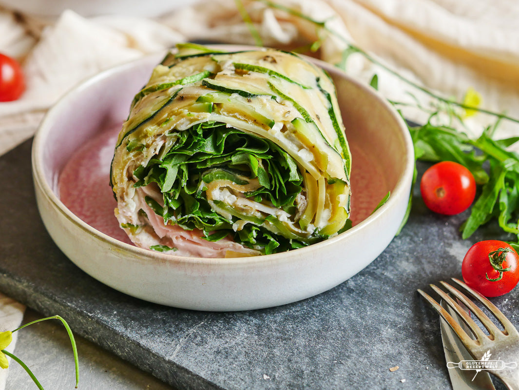 Low Carb Zucchini-Wrap aus der Waffelbackmischung, glutenfrei und Proteinreich